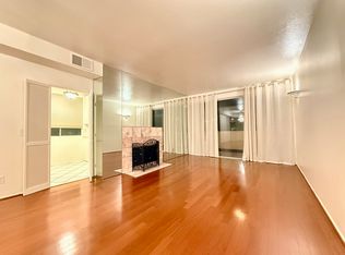 14647 Dickens St UNIT 4, Sherman Oaks, CA 91403