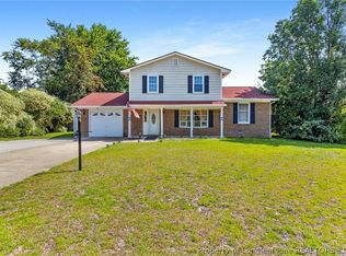 6870 Beaver Stone Rd, Fayetteville, NC 28314