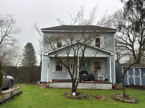 353 Main St, Bretz, WV 26524