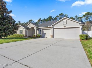 4463 Song Sparrow Dr, Middleburg, FL 32068