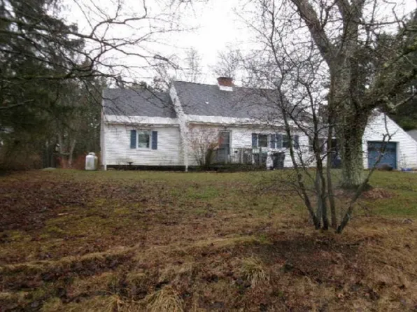 28 Snake Hill Rd, Glenville, NY 12302