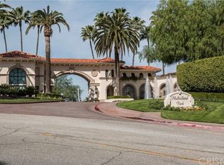 5361 Topeka Dr, Tarzana, CA 91356