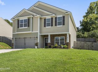 5421 Calvert Ln, Knoxville, TN 37918