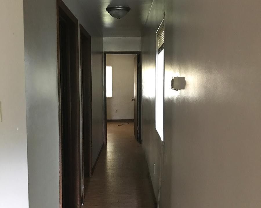 1st image of 542 5th Ave