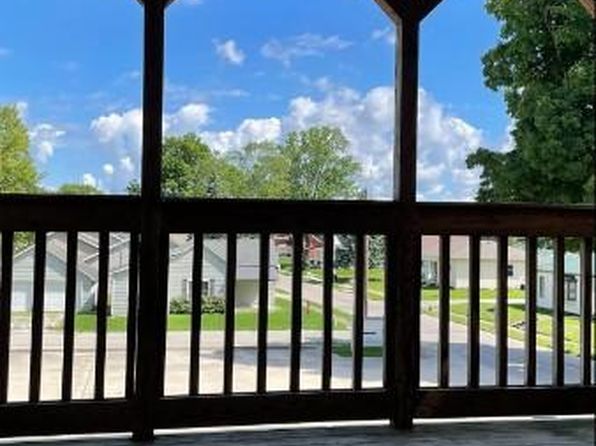 (undisclosed Address)