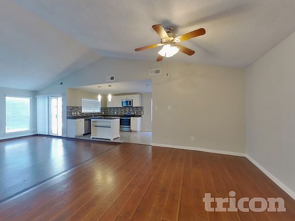 3rd image of 1122 Heiden Ct