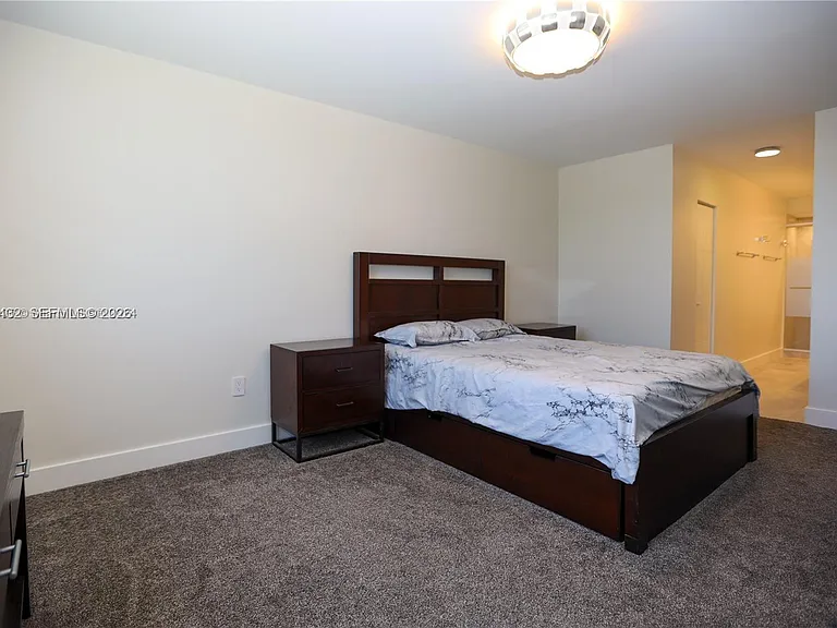 300 Bayview Dr #216 — Photo 17