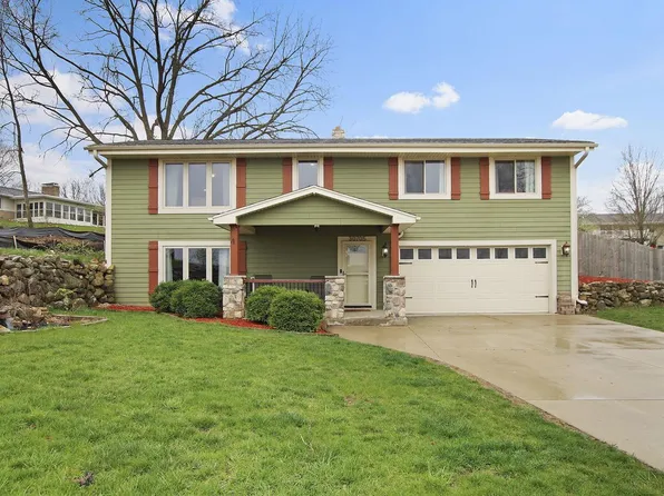 30705 Belaire DRIVE, Burlington, WI 53105