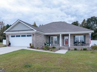 215 Fallen Leaf Dr, Brooklet, GA 30415