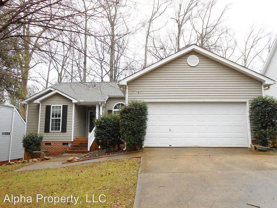 1st image of 124 Glen Willow Ct