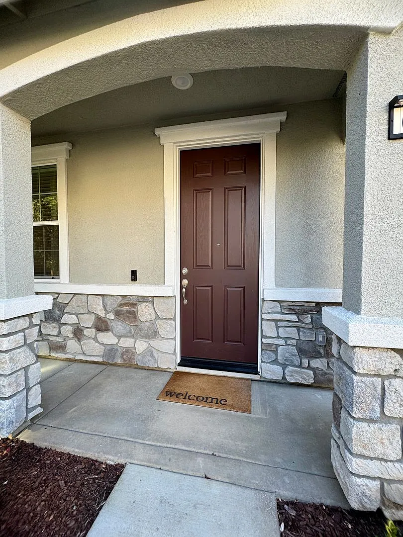 Beautiful Home Available in Citrus Heights! — Photo 2