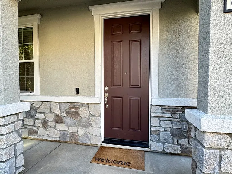 6192 Paseo De Gebhart — Photo 2