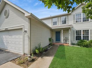 2797 Yellowstone Dr, Aurora, IL 60503