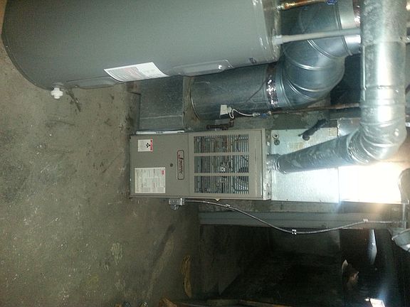 5th image of 1045 N Tremont St
