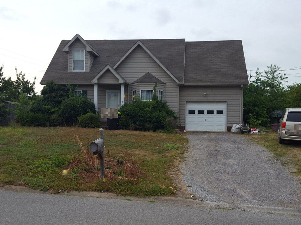 1st image of 717 Shelton Cir