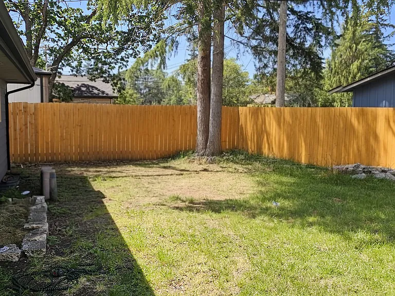 8615 John Dower Rd SW — Photo 7