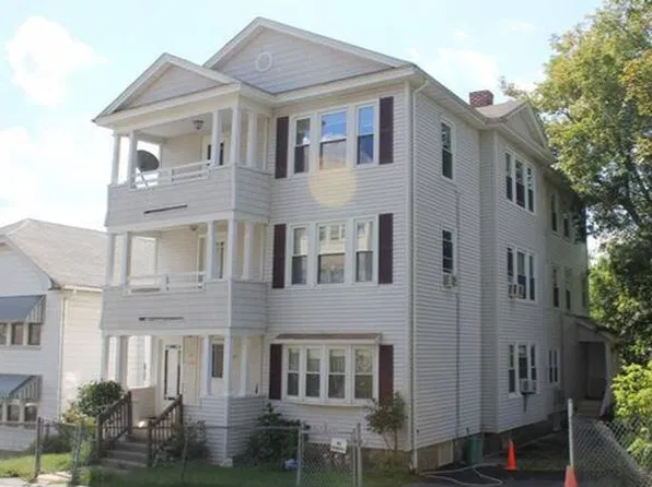 122 Ingleside Ave #3, Worcester, MA 01604
