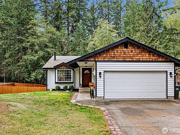 2nd image of 10506 Minterwood Drive NW