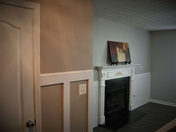Entryway to family room.