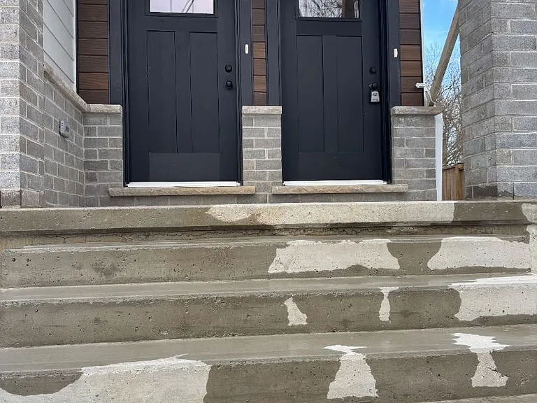 220 Greenwood Ave #1 — Photo 2