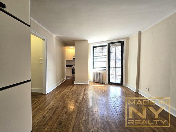 3rd image of 5101 39th Ave APT F41