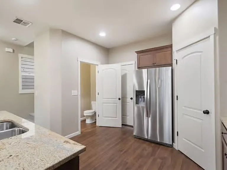 2610 NE 131st Ct — Photo 7