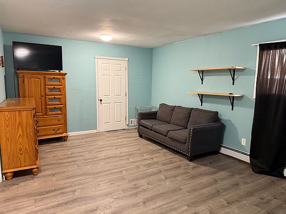 3rd image of 469 Starlight Dr #A