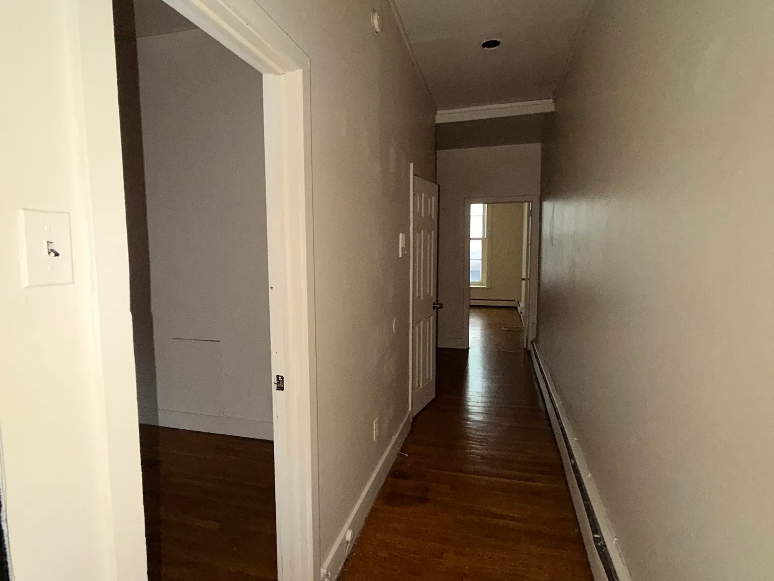 2 bed, 600 sqft, $1,550 — Photo 3