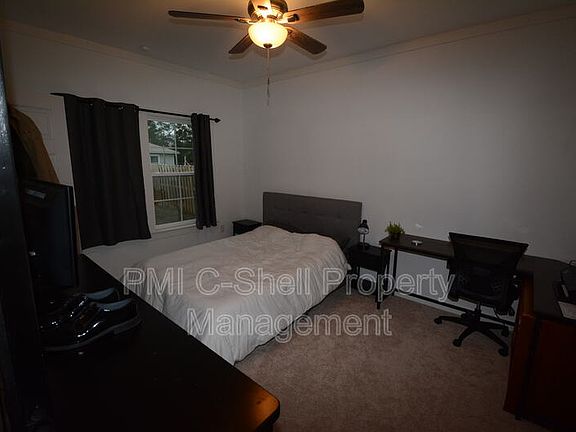 3rd image of 5510 Avon Rd