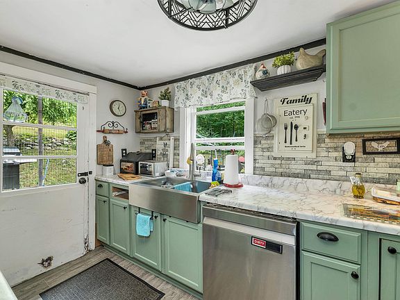5th image of 465 Littleton Road