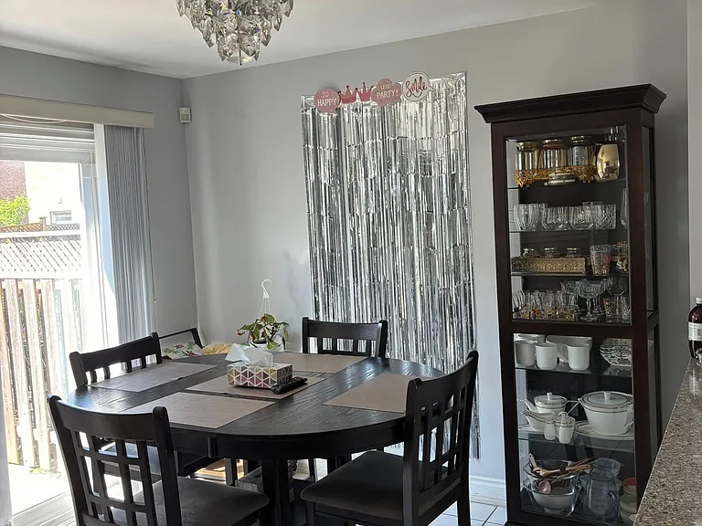 111 Edward Jeffreys Ave — Photo 5