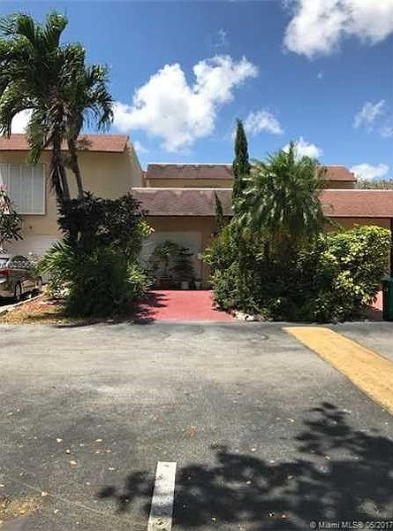 1st image of 8102 SW 103rd Ave #0