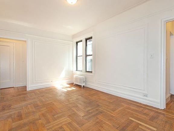 5th image of 741-745 W End Ave
