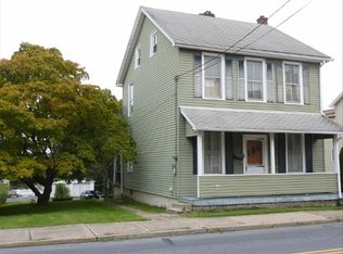 33 S 2nd St, Coplay, PA 18037