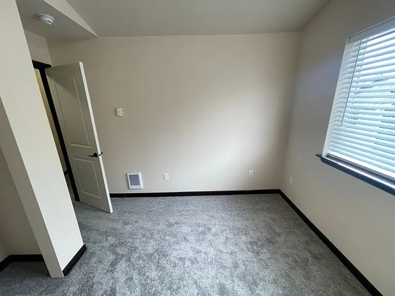 3307 132nd Pl SW — Photo 14