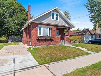 1108 Columbus STREET, Manitowoc, WI, 54220