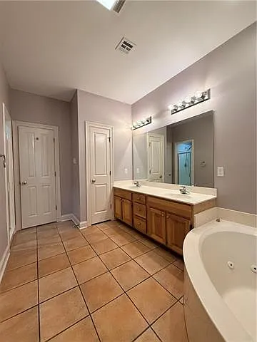 3245 Iowa Ave — Photo 19