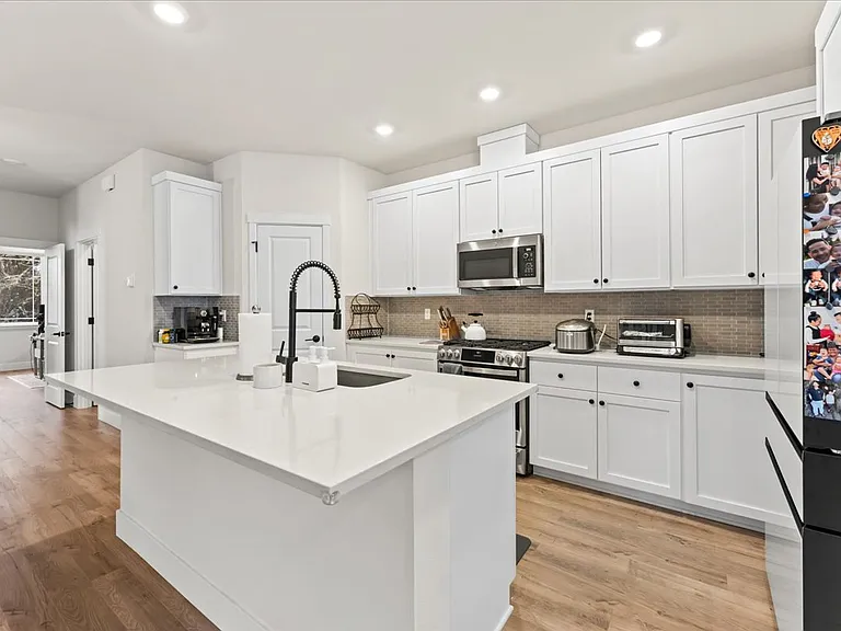 16735 SW Darling Ln — Photo 31
