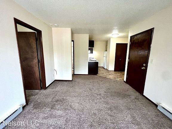 3rd image of 1114 Vine St Unit 2