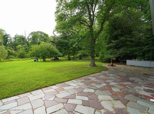 41 Seven Bridges Rd, Little Silver, NJ 07739