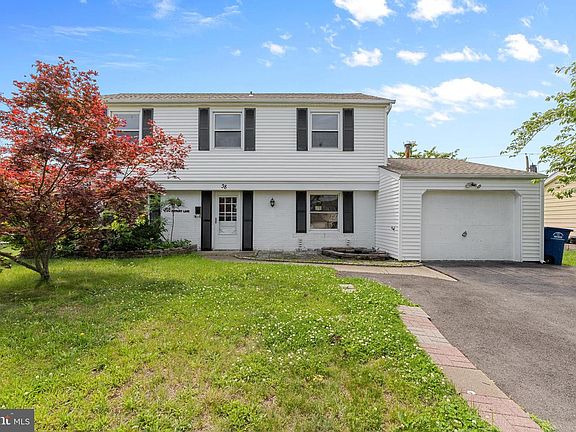 2nd image of 38 Patriot Ln