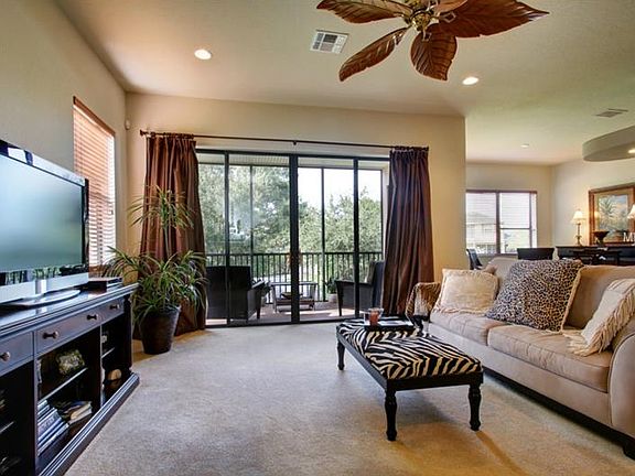 3rd image of 1585 Ember Ln