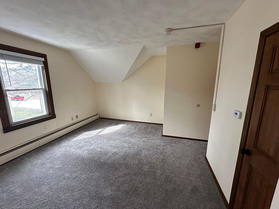 Living/Bedroom