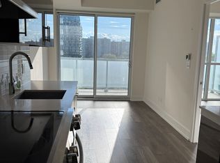 188 Fairview Mall Dr #706, Toronto, ON M2J 0H7
