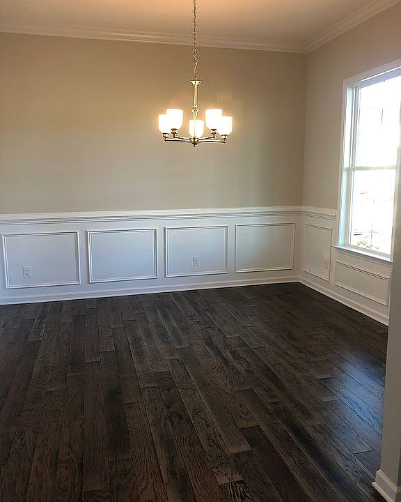 2nd image of 1641 Holding Village Way