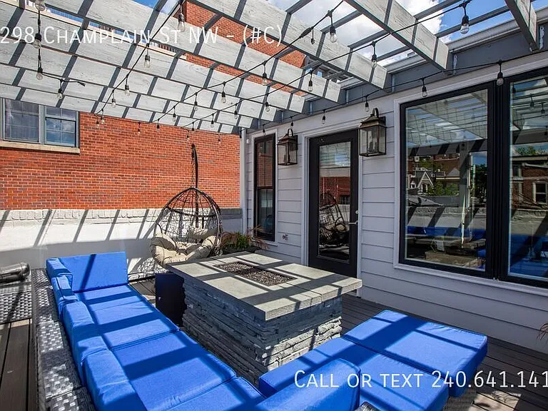 2298 Champlain St NW #C — Photo 37