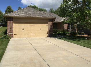 3219 N 157th St, Omaha, NE 68116