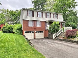 246 Wren Dr, Greensburg, PA 15601