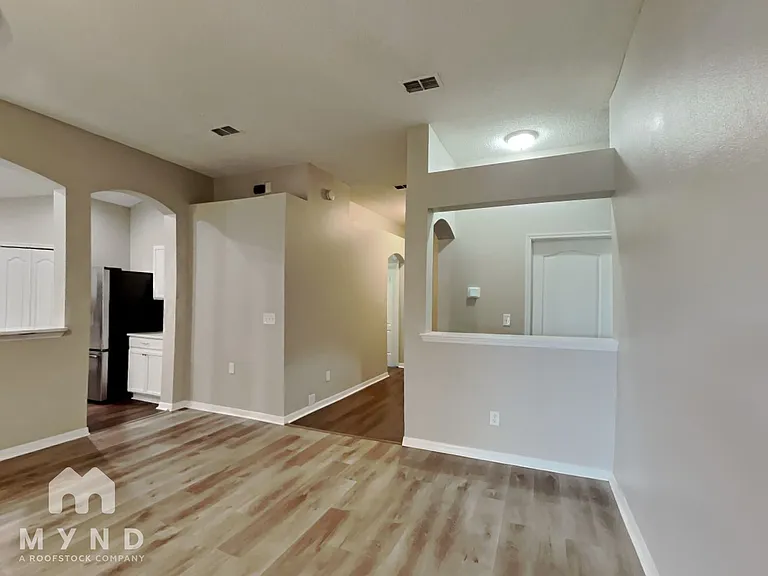 10166 Rising Mist Ln — Photo 3