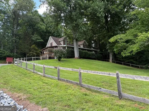 206 Bethabara Loop, Hayesville, NC 28904